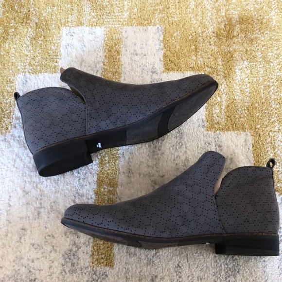 NWOB Dr. Scholl’s Rate Ankle Boot - Picture 4 of 6